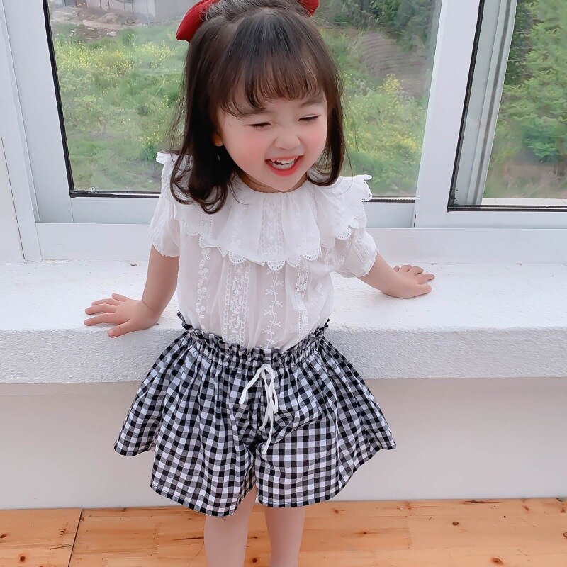 Småbarn barn klær sett 0-6t sommer baby jenter halvermet hvit blonde bluse topper barn sommer casual søt bluse