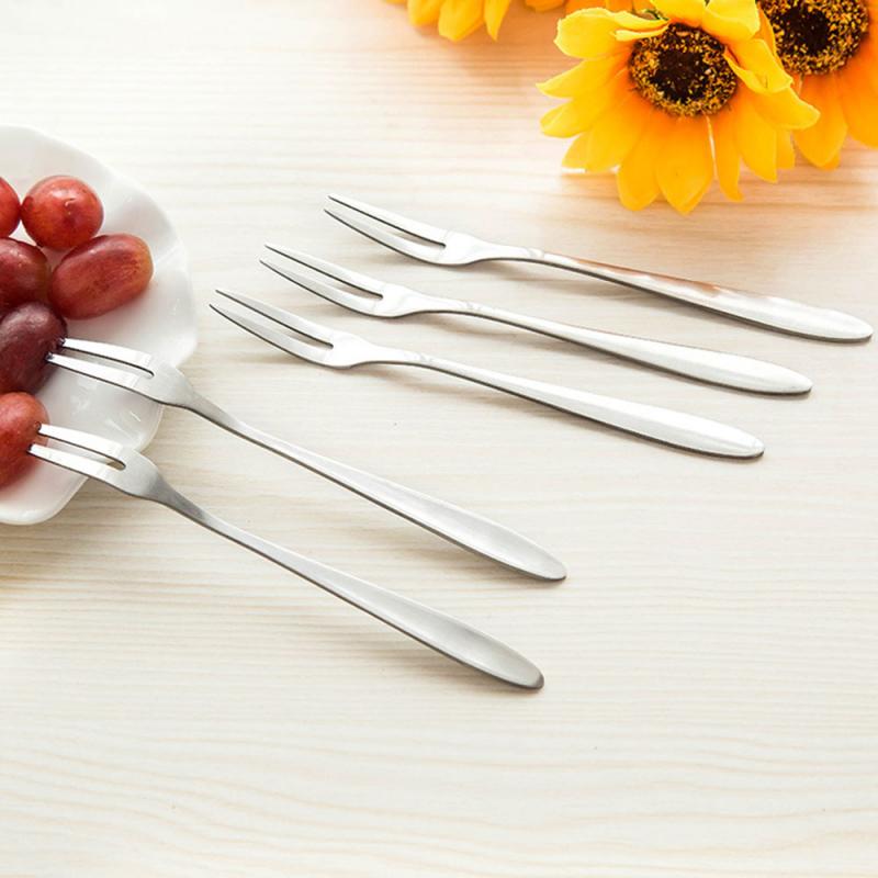 5pcs Stainless Steel Fruit Fork Cutlery Pickle Cake Snack Dessert Salad Flatware Two-tine Fork Dessert Fork Dinner Tableware: 5pcs