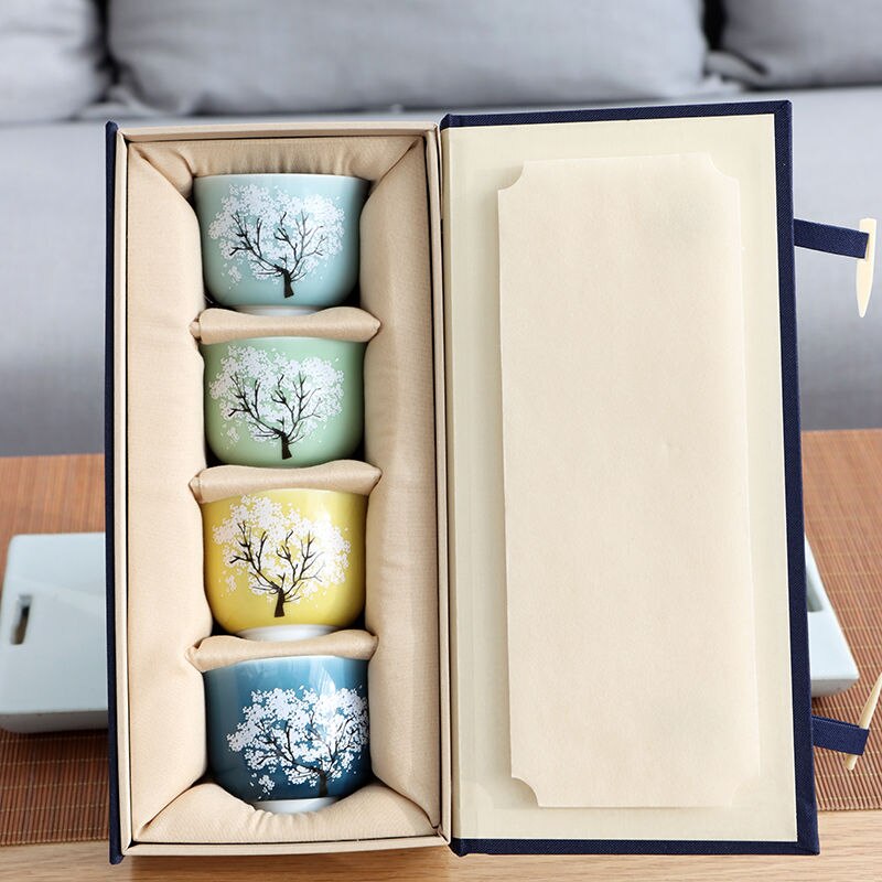 Tasse magique japonaise Sakura, tasse à thé en céramique Kung Fu, changement de couleur, température froide, spécial pour amis