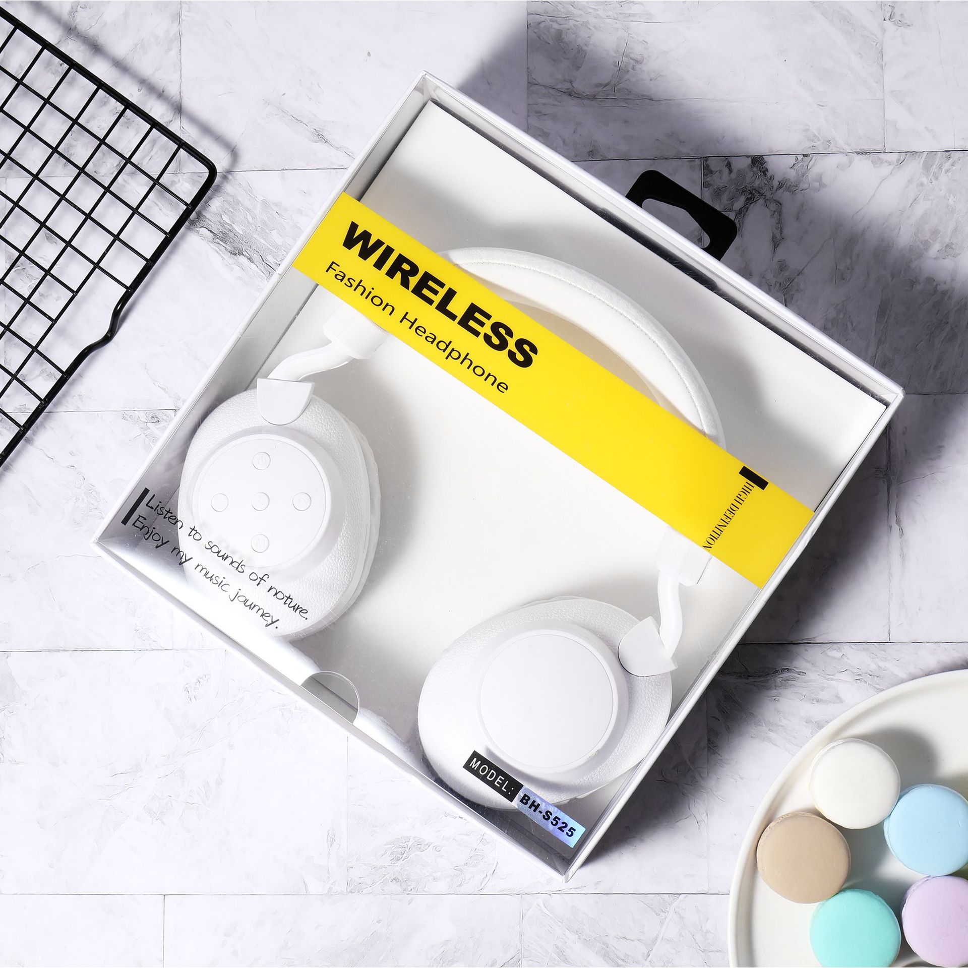 Wireless Headphones Bluetooth 5.0 Headset Foldable Headphone Adjustable Earphones With Mic For phone Pc Laptop Game: white with box