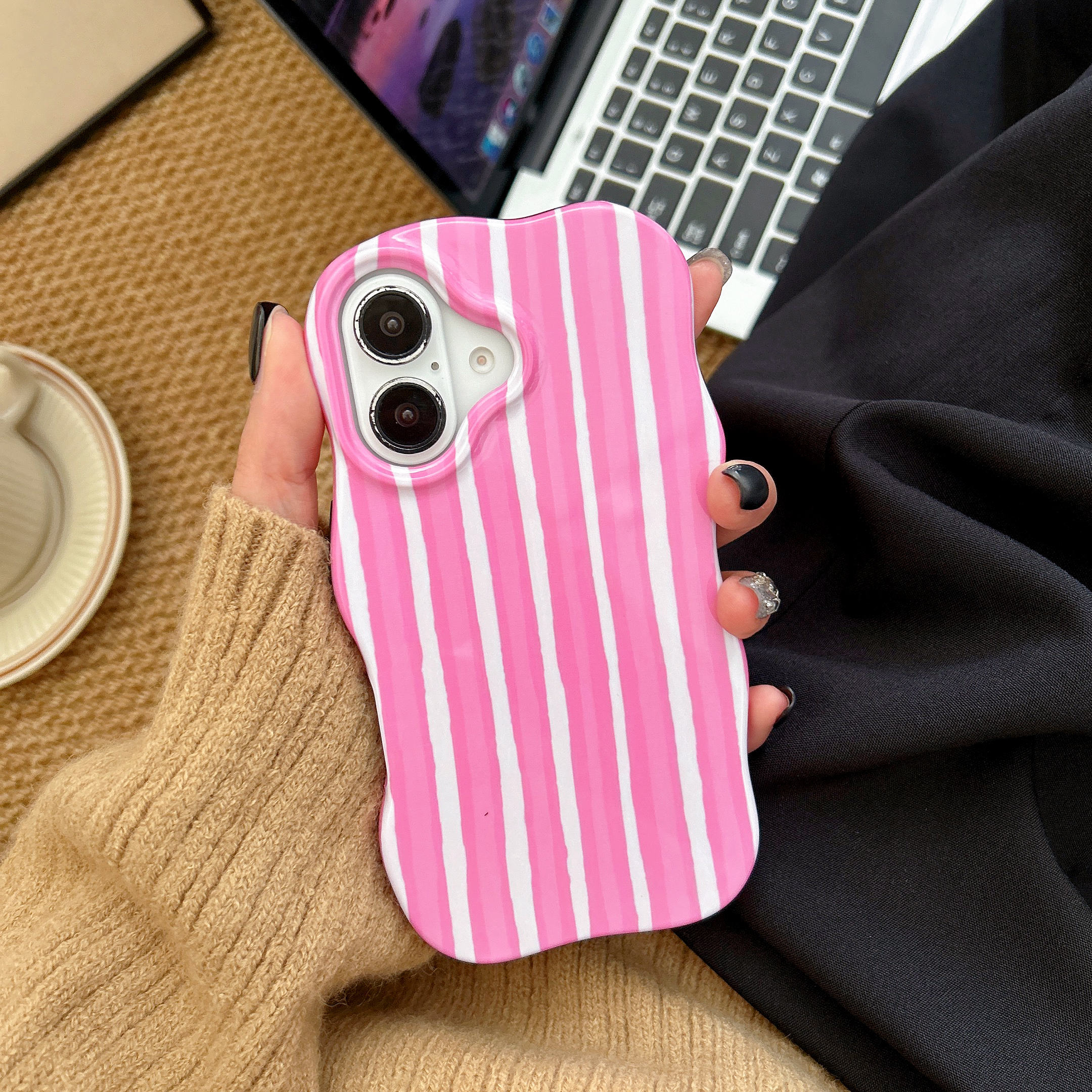 2 in 1 Glossy Stripes Phone Case for iPhone 13 14 15 16 Pro Max Wave Edges Comfortable Touch Hard Slim Back Cover Shell