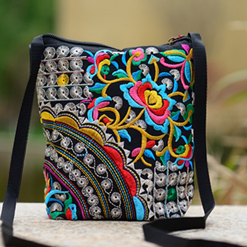 Chinese Nationale Etnische Stijl Messenger Bag Vintage Bloemen Geborduurde Leuke Canvas Crossbody Tas Meisjes Kleine Telefoon Tassen
