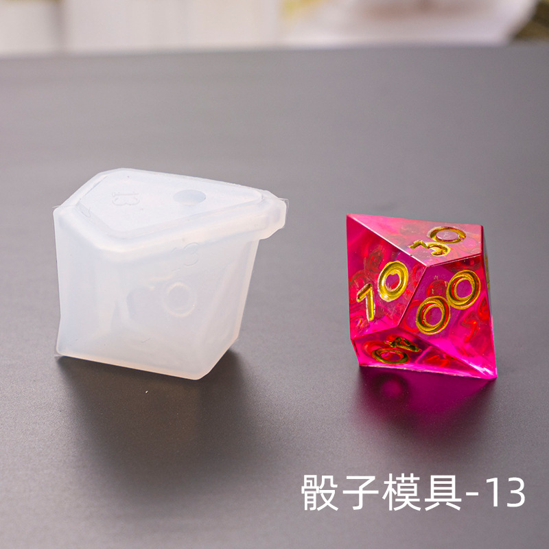 1PC DIY 3D Dice Series of Jewelry Making Tools Number Gamer Tools Silicone UV Resin Jewelry Molds: Type 13