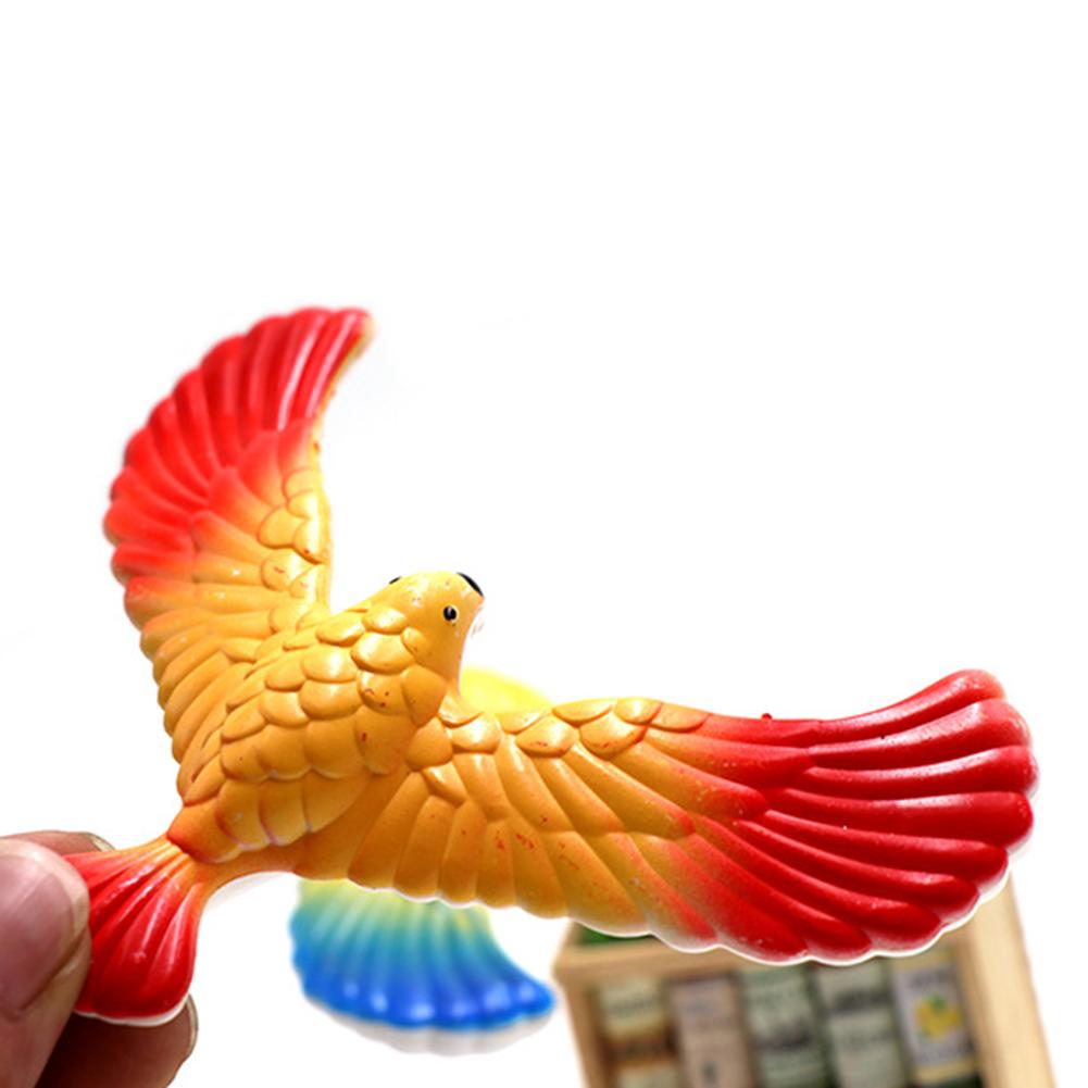 1 stuk plastic innovatieve balans vogel adelaar kinderen volwassenen trompet klassieke puzzel nostalgisch speelgoed kleur willekeurig verzonden