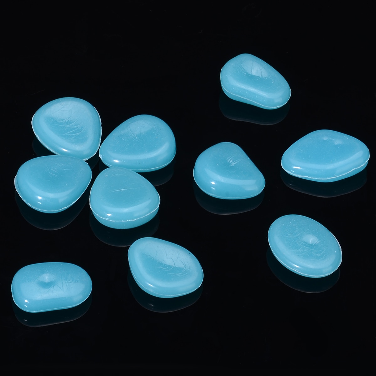 100pcs/set Blue Luminous Pebble Stones Gardening Aquarium Landscaping Pebbles Garden Walkways Decor