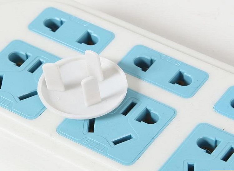 KUBEAR BEAR 10pcs/set Sockets Cover Baby Children Protection Safety Anti Electric Shock Plugs Protector Cover BYA012 PR49: BYA012-02