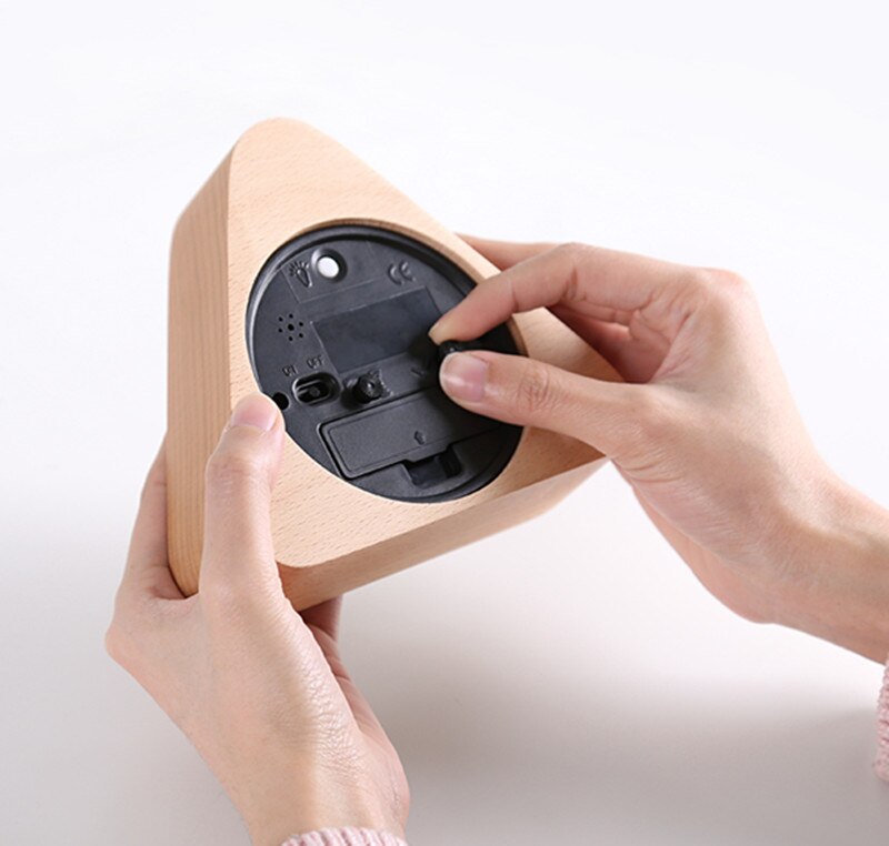 Wooden Clock Snooze Bedside Kids Alarm Clock Circular Needle Backlight Desktop Clock Silent Wood No Ticking despertador