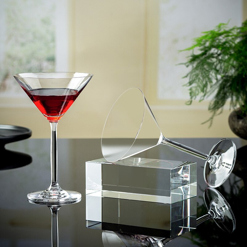 Best Transparent Lead Free Crystal Cocktail Glass Originality Grape Wine Glass Household Bar Personality Goblet Cups