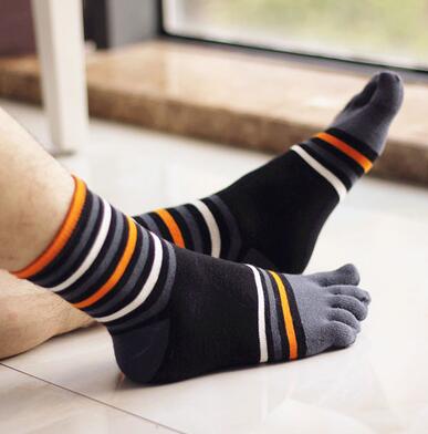 Automne et hiver hommes garçons doux couleur dessin animé cinq doigts orteil chaussettes hommes coton chaussettes hommes chaussettes: 15