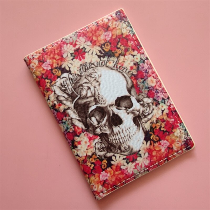 Mode Vrouwen Skull Paspoort Cover Reizen Paspoort Ticket Houder Cover Op Het Paspoort Case Paspoort Pouch: Tan