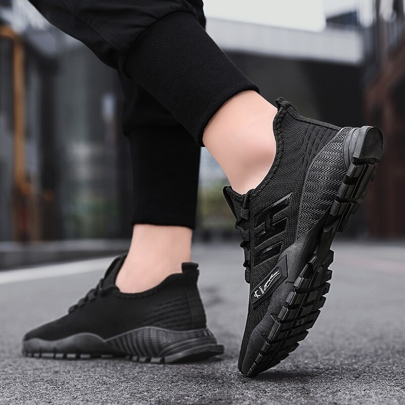 Men's Mesh Breathable Golf Shoes Summer Breathable Golf Sports Shoes Men's Jogging Track and Field Training Shoes Size 39-44