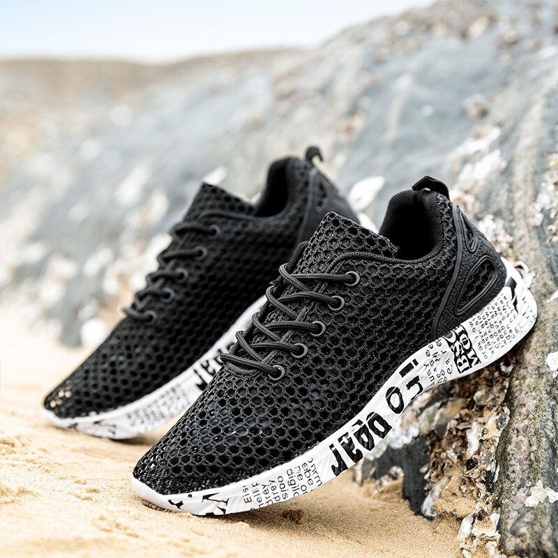 Women Outdoor Walking Shoes Mesh Openwork Breathable Lightweight Non-slip Upstream Shoes Female Seaside Speed Interference Shoes: Black / 7