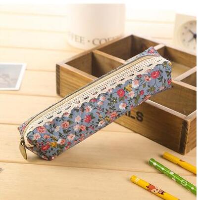 1pcs/lot Floral Fabric Pencil Bag Vintage Flower Lace Utiles Escolares Korean Style Pen Pouch for School Offices Supplies: dark blue