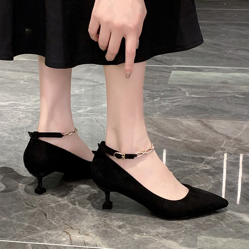 Chaussure femme africaine chaussures minceur talons hauts talon aiguille Slip Om escarpins pointus bouche peu profonde basket plate-forme à lacets Sexy