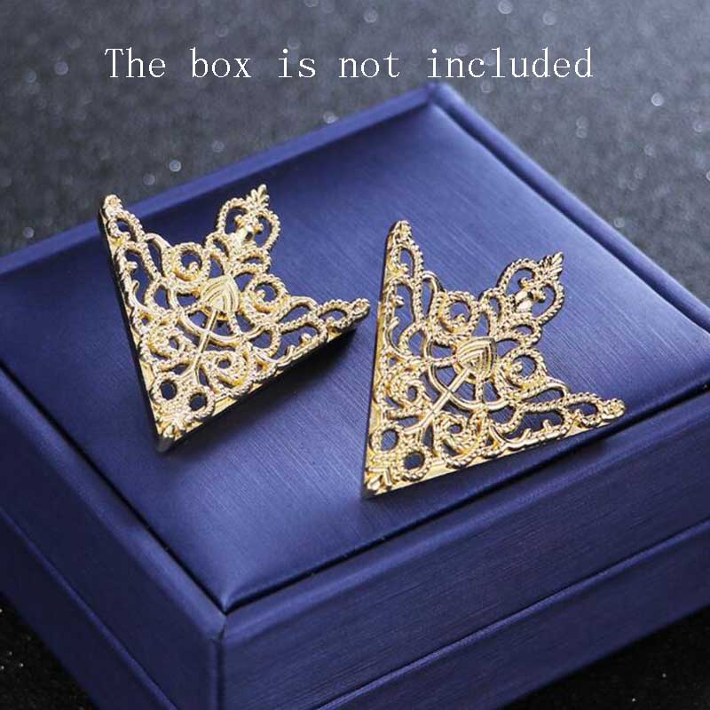 Broche de Metal para hombre, alfileres de cuello de solapa, broches de para traje, Pin de cuello de camisa, puntas de vestido, decoración de banquete de ceremonia de negocios: Color amarillo dorado claro