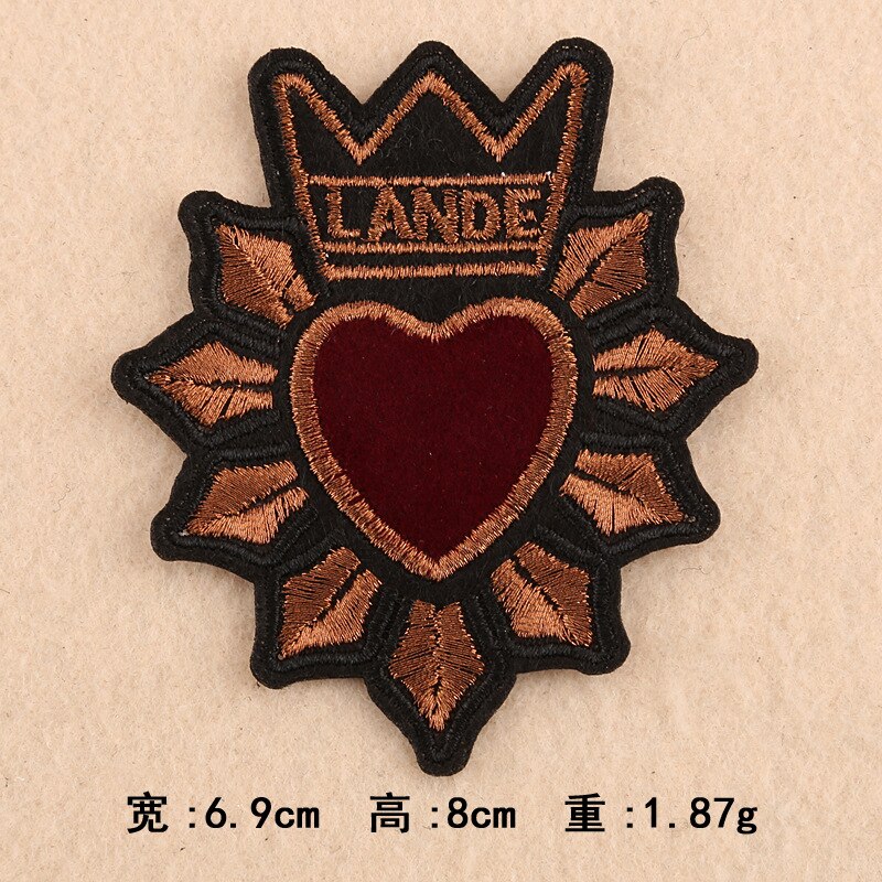 1 pieza, corona dorada, corazón rojo de amor, apliques bordados, parche para ropa, bonito motivo, parches de planchar, insignia DIY, decoración de ropa: C10 L405