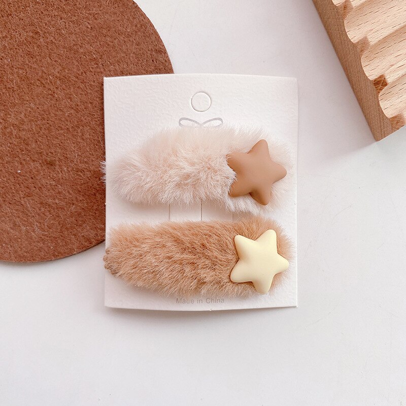 2 Stuks Faux Fur Baby Haar Clips Voor Meisjes Haarspelden Leuke Ster Hart Beer Kids Hair Pin Accessoires Baby Barrette hoofddeksels: D