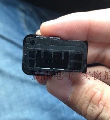 for HONDA female multimedia navigation CD host instrument temperature sensor plug connector 5PIN cluster housing