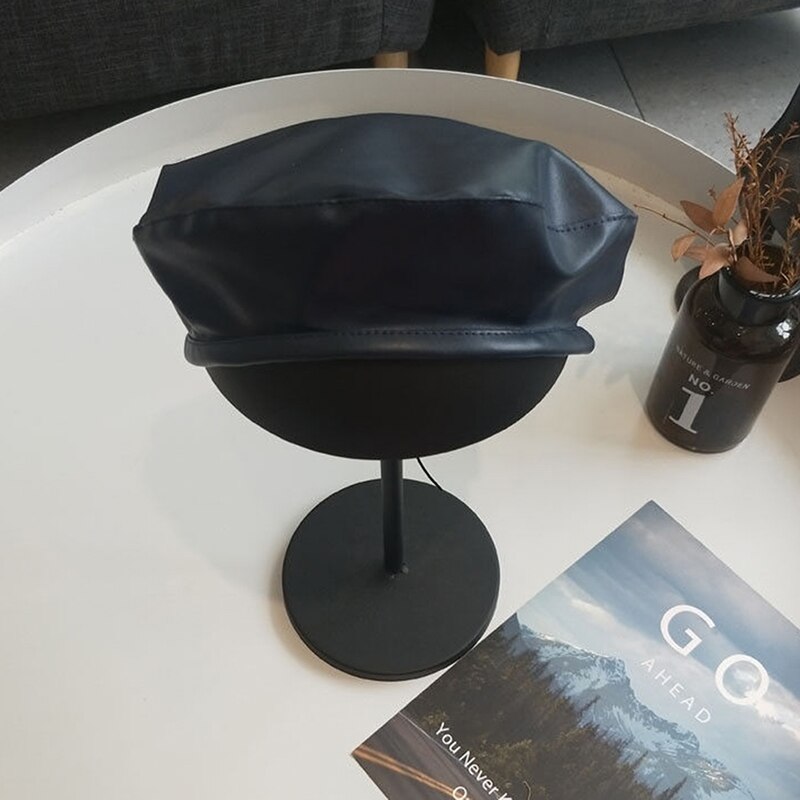 5 farger årgang imitert pu skinn beret lue flat lokk fast svart kaffe vin rød marine fransk caps til kvinner menn
