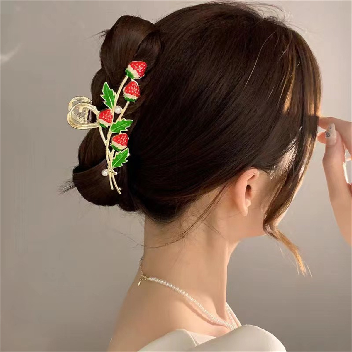 Pinces à cheveux en forme de fraise, jolie pince à cheveux en métal, forte tenue antidérapante, pinces à mâchoire en acétate rose, accessoires pour cheveux