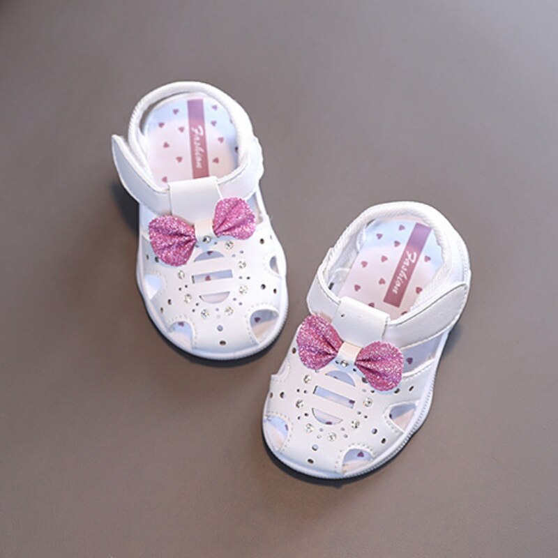Sandales d'été mignonnes et douces en cuir pour enfants, chaussures de princesse pour filles, respirantes, à nœud,