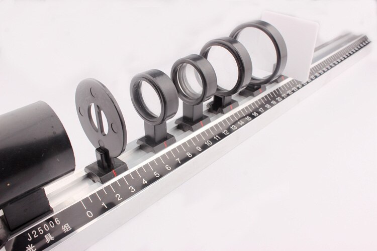 Lichtset met spoor optische fysica laboratoriumapparatuur fysiek instrument lesinstrument voor middelbare school