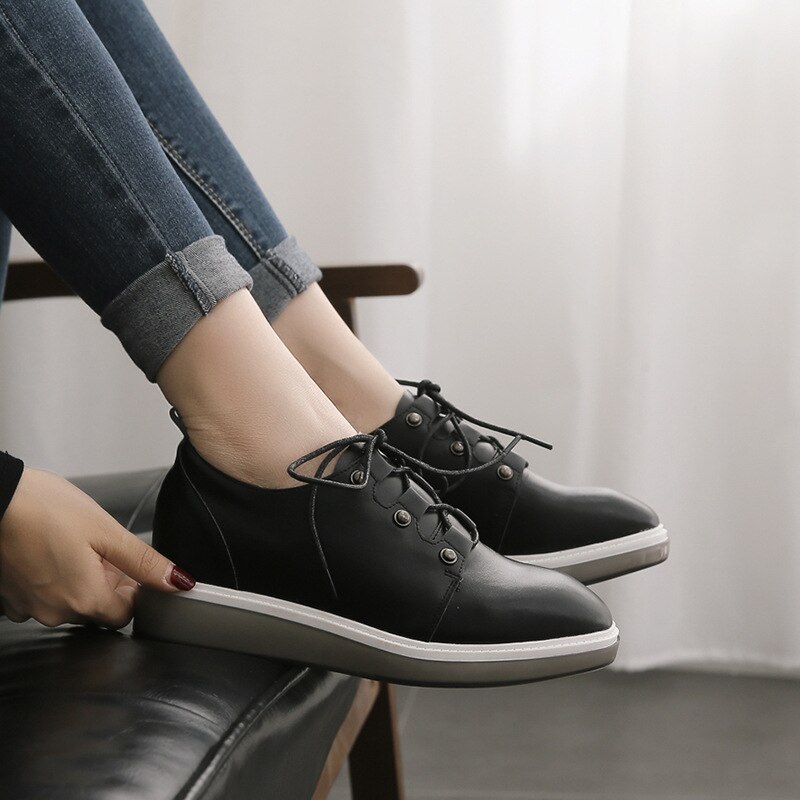 Damskie buty Derby na wszystkie mecze obuwie damskie płytkie usta brytyjskie casualowe buty sportowe drewniaki platforma okrągłe Toe skórzane lato