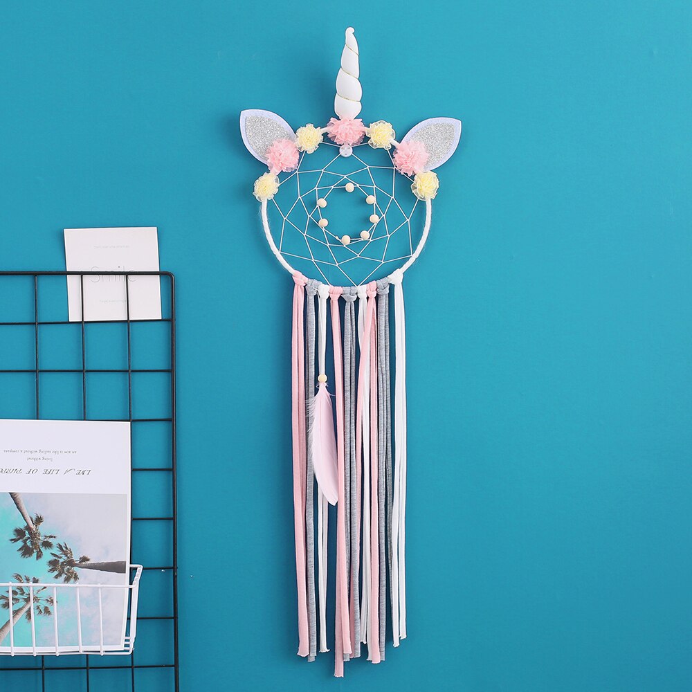 Dessin animé licorne rose attrapeurs de rêve à la main vent carillon jeune fille coeur chambre pendentif étudiant amoureux