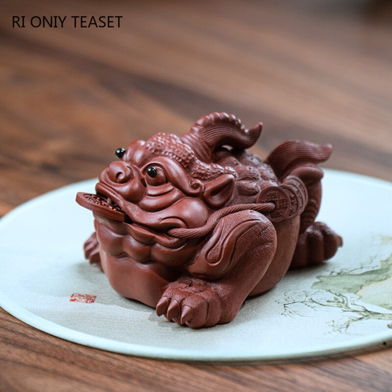 Adornos de estatua de sapo dorado hechos a mano, escultura de Mascota de té de arcilla púrpura Yixing, artesanías, juego de té chino, de decoración