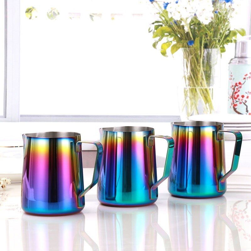 Melkopschuimkannetje voor latte art regenboogkleurige koffiemokken roestvrijstalen melkopschuimer voor espresso 350/600ml
