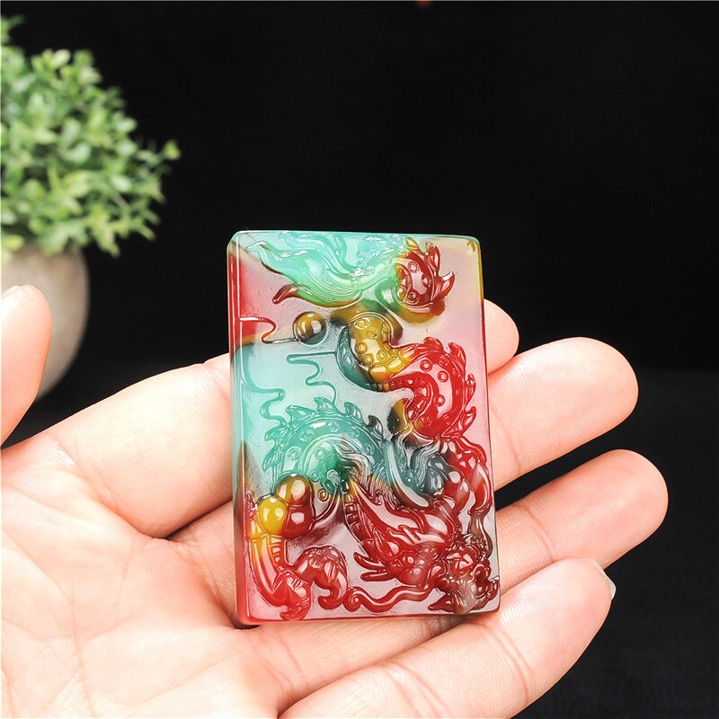 Natürliche Farbe Jade Drachen Anhänger Halskette Chinesischen Hand-Geschnitzte Charme Schmuck Zubehör Amulett für Männer Frauen