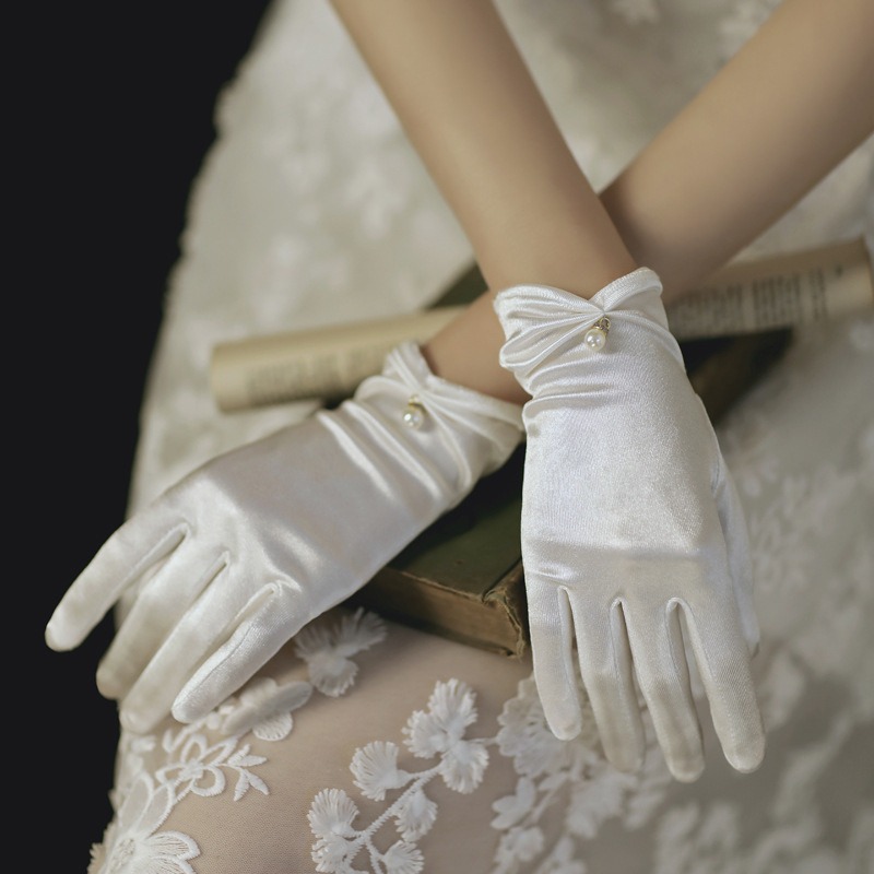 Gants de mariage transparents Vintage, robe de mariée blanche, avec nœud en maille et perles, courts en dentelle, accessoires de mariage: Black
