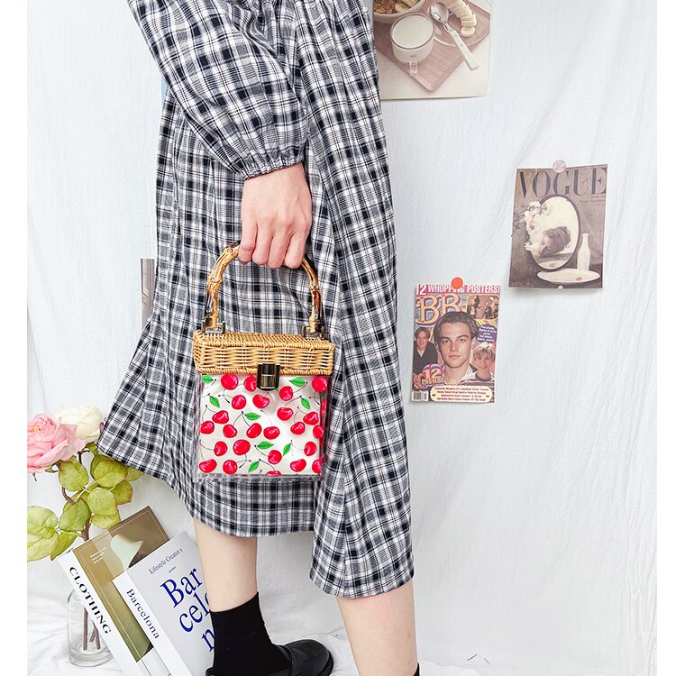 Clear Acrylic Flower Pattern Purses and Handbags for Women Bamboo Handle Party Clutch Evening Bag Chain Shoulder Bag