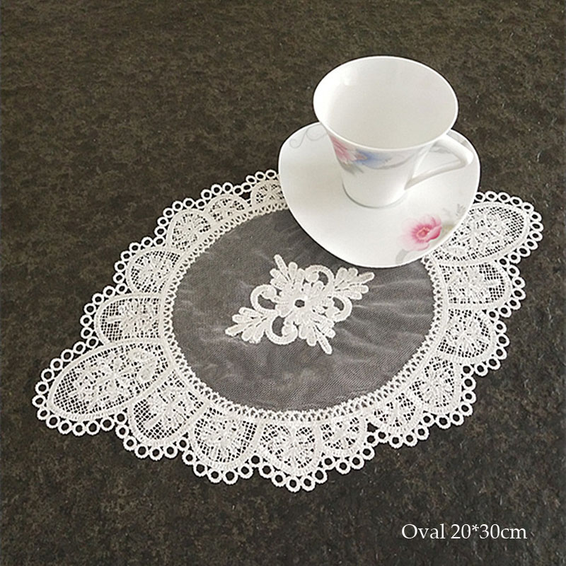 Napperon de table en dentelle ovale brodée Europe, tapis de table en tissu, sous-verre, napperon de pizza, décoration de mariage et de noël: white 4