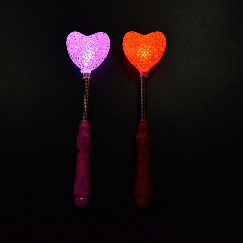 Varita de estrella LED con de corazón Rosa mágico de colores, varita de estrellas con luces parpadeantes, palitos brillantes para fiestas, Navidad, Halloween, flor estrella del corazón: Heart
