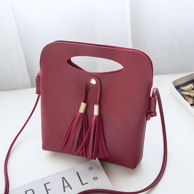 Daunavia mærke kvinder kvindelig pu læder skuldertaske simpel dame slik farve kvast bøtte tote minihåndtaske: Rød