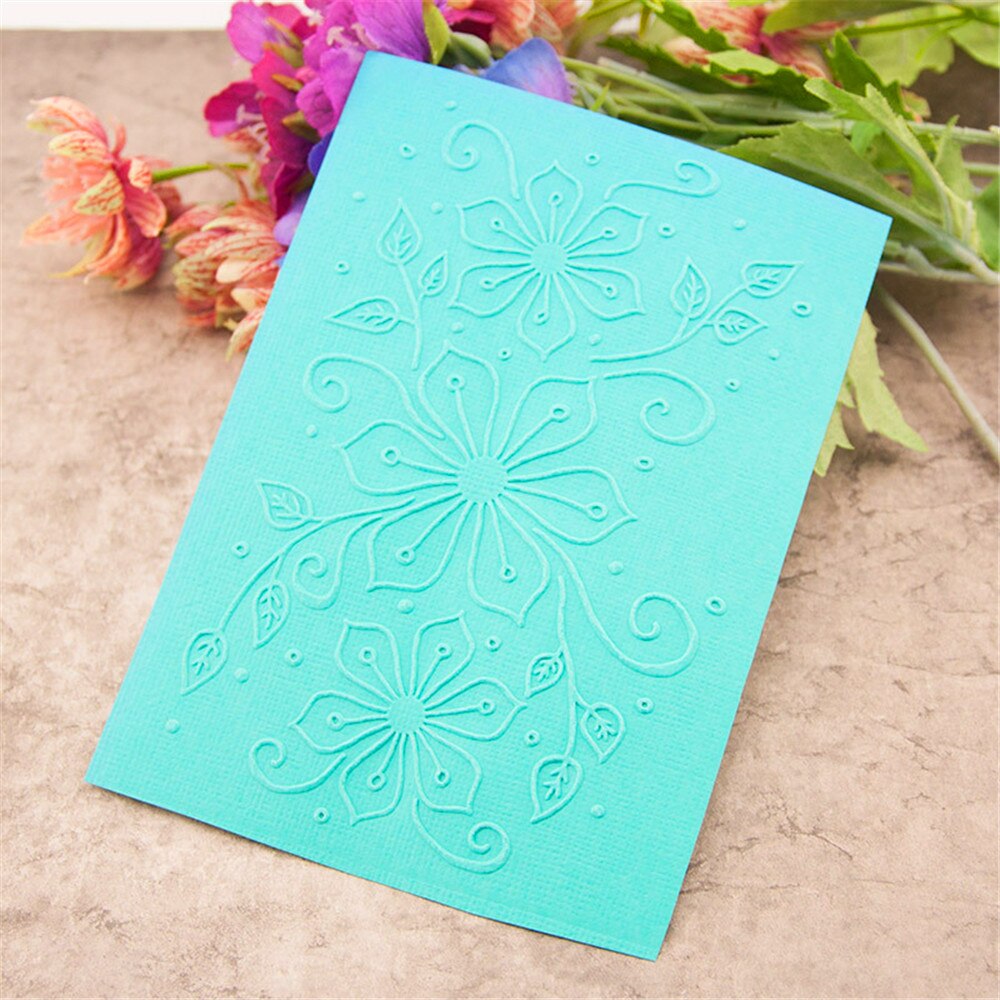 Eastshape Three Flowers Pattern Plastic Embossing Folder for Scrapbook DIY Album Card Tool Plastic Template Folders