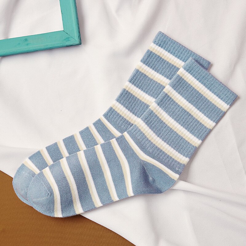 Women's Socks British Plaid Striped Socks Summer Comfortable Harajuku Patchwork Color Retro Long Socks Ladies: Blue Striped