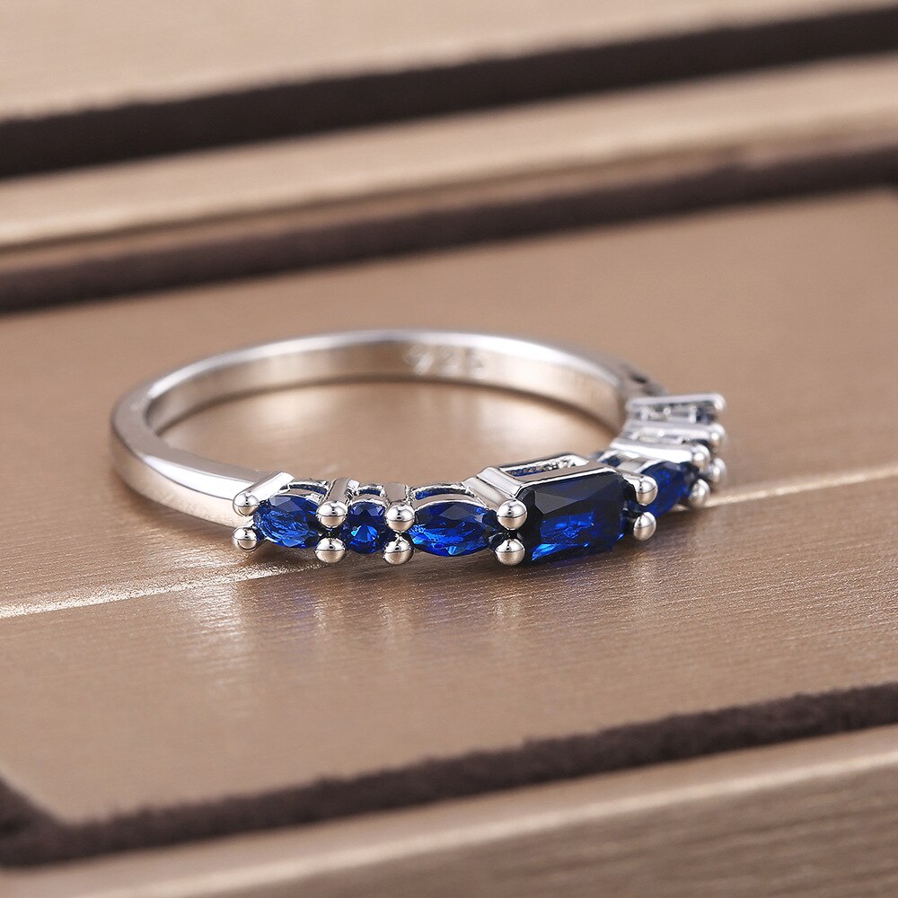 Elegante Zilveren Kleur Blauw Zirconia Vrouwen Party Vinger Ringen Meisjes Dagelijks Wearable Sieraden Mode Accessoires Ring