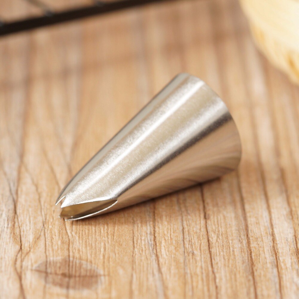 #113 Large Size Nozzle Icing Nozzles Piping Tip Pastry Tips Cup Cake Decorating Baking Tools Bakeware Create Leaf Leaves