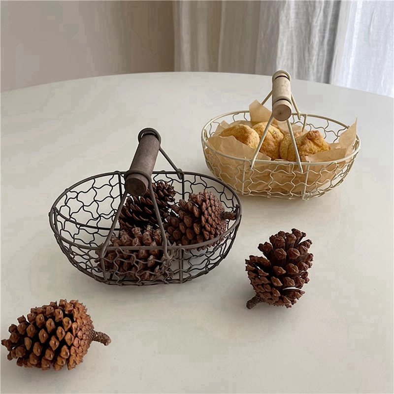 Metalen Draadmand Met Houten Handvat Decoratieve Serveermand Voor Broodvoedsel Fruit Ei Thuis Organizer Keuken Opslag Fruitbakken