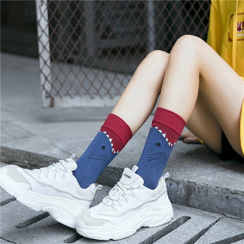 Calcetines largos de algodón con estampado de cocodrilo para hombre y mujer, medias casuales de animales, cebra, rayas, tiburón, 1 par