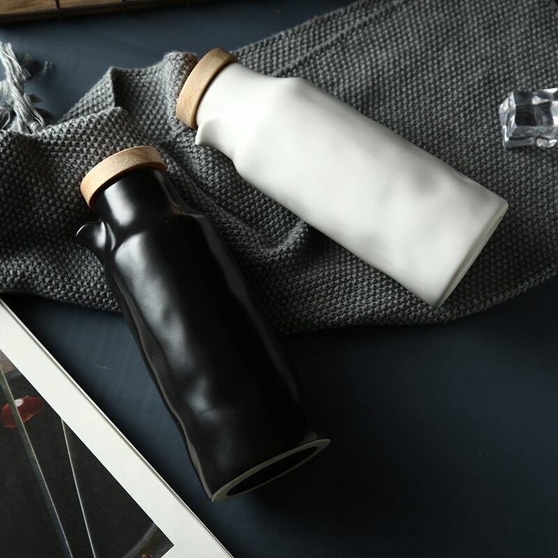 Kitchen Ceramic Sauce Pot Soy Sauce Pot Vinegar Bottle Household Soy Sauce Bottle Seasoning Bottle