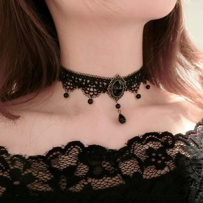 Gothic Punk Lace Choker Necklace For Women Teens Girls Rivet Heart Collar Necklace Rock Jewelry Party Necklace: C57