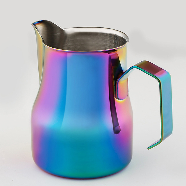 Espresso Koffie Pitcher Roestvrij Staal Melk Opschuimen Jug Barista Craft Latte Cafe Professionele Concurrentie Muticolor Melk Kannen: Colorful / 550ml