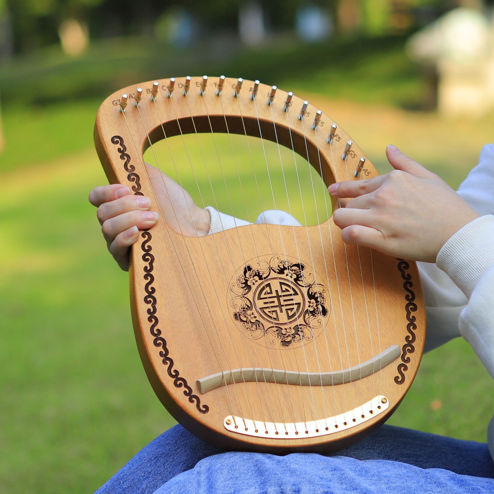 Mahogni træ 16 strenge lire harpe irsk skotsk 16 metal snor lire harpe udsøgt udskåret snorinstrument: Træ a