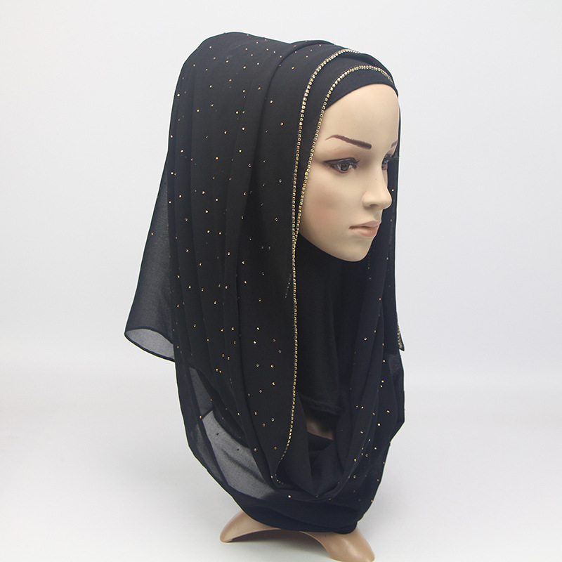 Yiwu usine femme musulmane en mousseline de soie chaude turquie arabe froissé hijab écharpe: Black