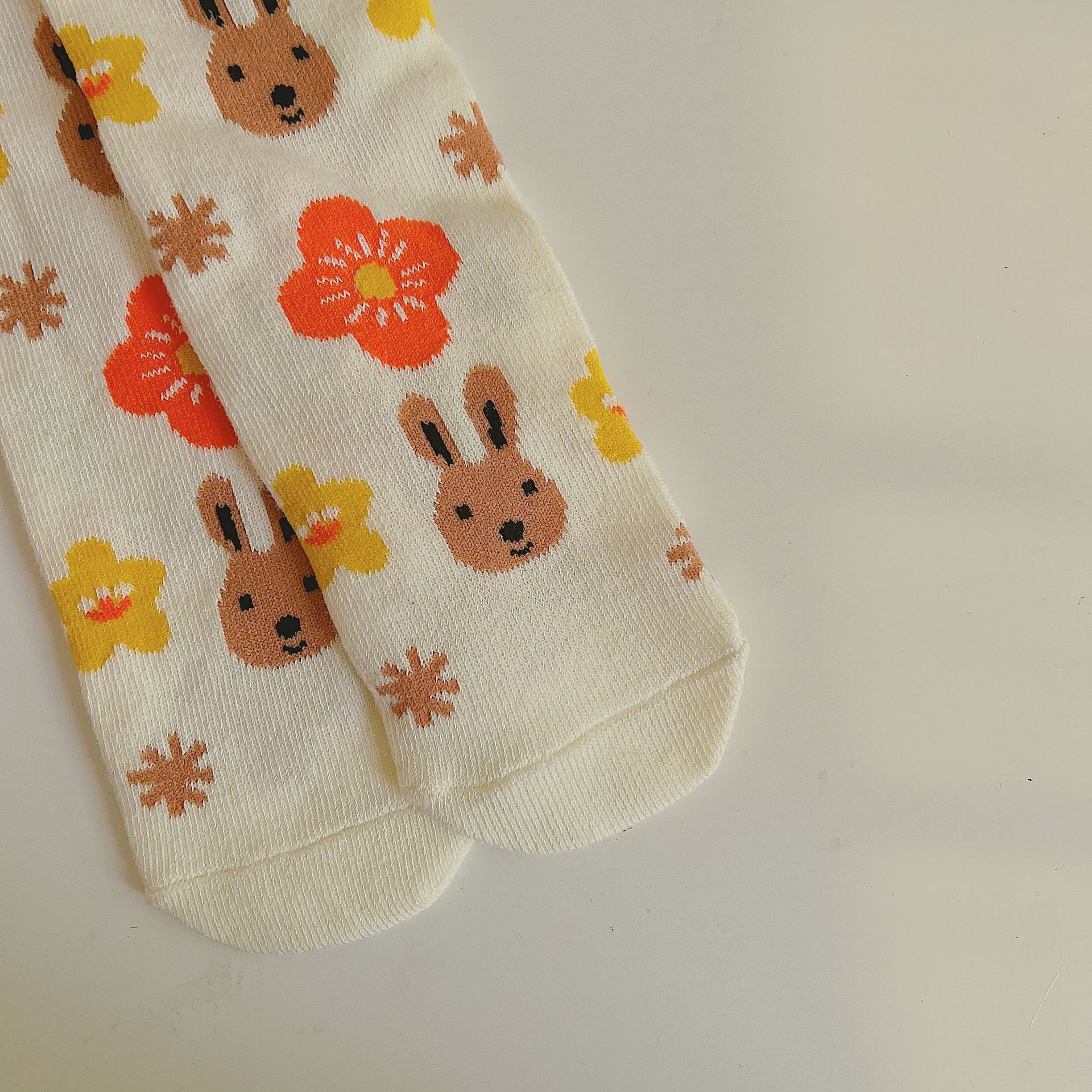 Calcetines con dibujos de conejos para niños y niñas, medias de primavera y otoño, 1 par: 4