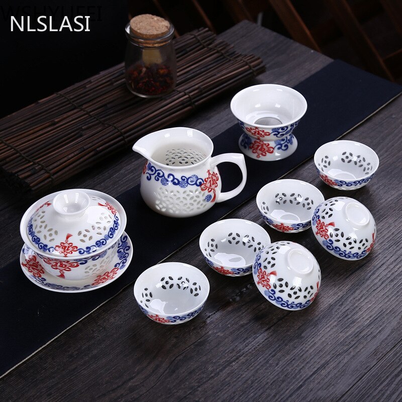 Exquisite Peony Automatic Tea Set Blue and White Ceramic Porcelain Hollow Honeycomb Tea set Teapot Teacup Gaiwan Tea Sets Suit