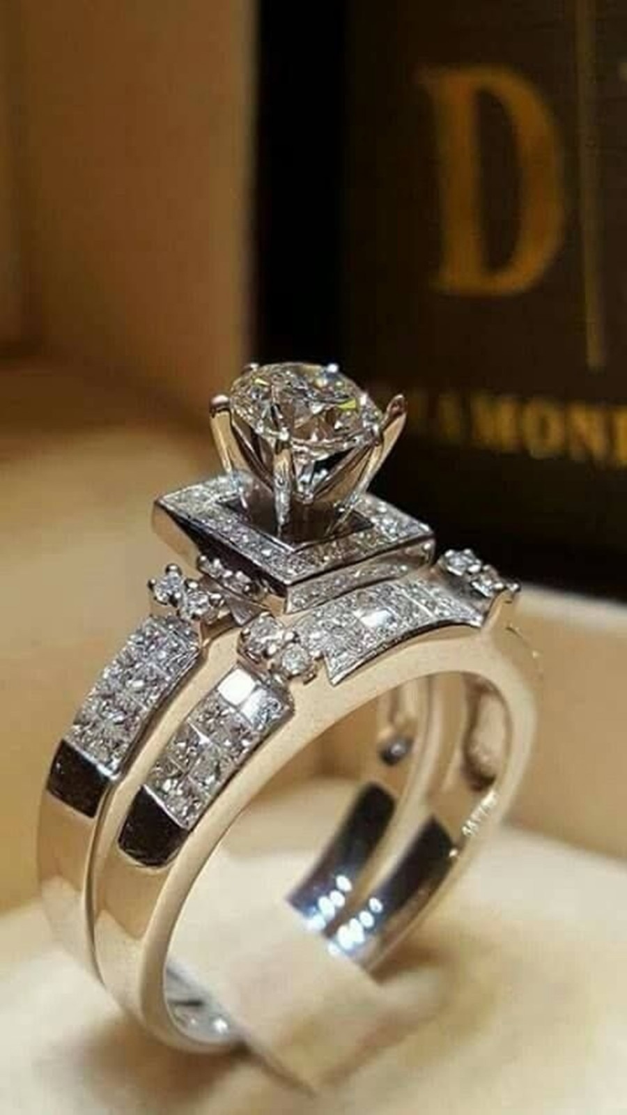 Superb Women Shiny White Engagement Ring Stackable Brid Silver Color For Women Szie 5-11